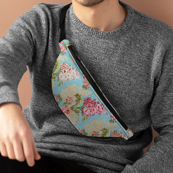 CHINTZY FLOWERS & PALE BLUE - Fanny Pack