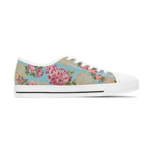 CHINTZY FLOWERS & PALE BLUE - Women's Low Top Sneakers White Sole