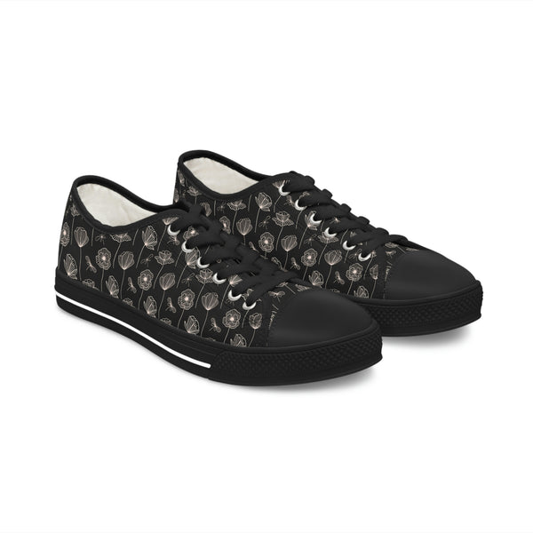 CREAM CUPS & BLACK - Women's Low Top Sneakers Black Sole