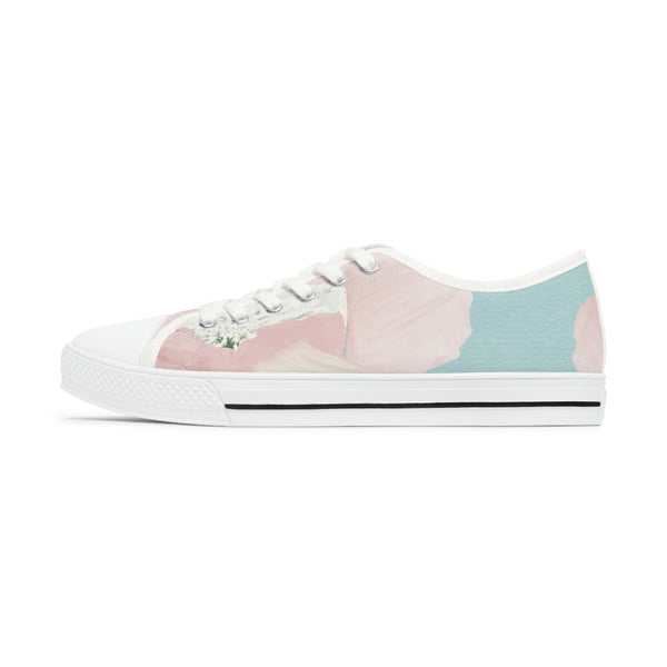 PINK FLOWERS IN BLUE SKY - Women's Low Top Sneakers White Sole